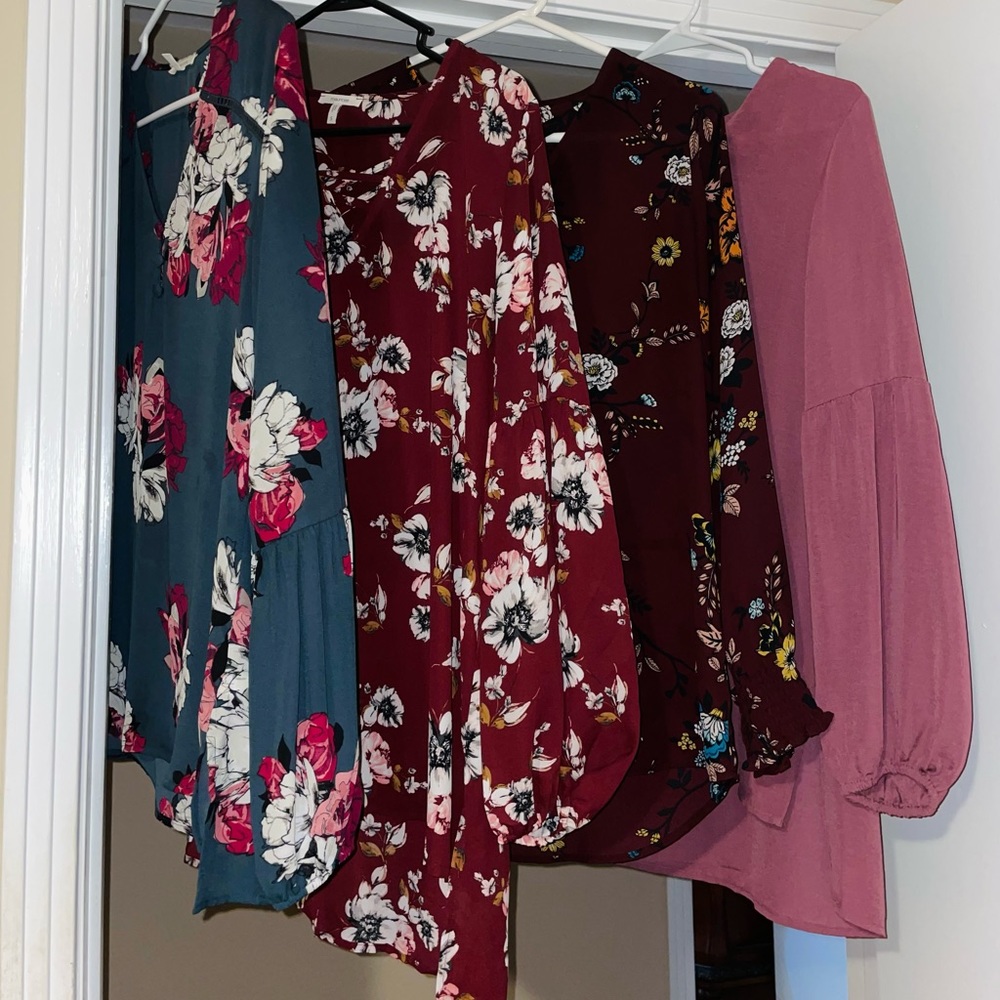 Women’s Maurice’s Blouses. Perfect condition. Size small.